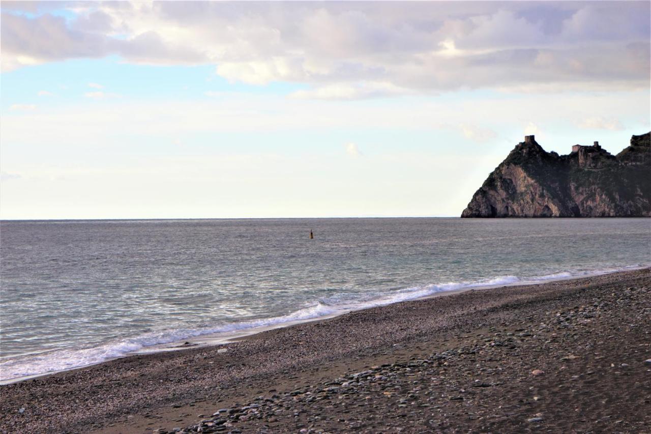 Camping La Focetta Sicula Sant'Alessio Siculo Eksteriør billede